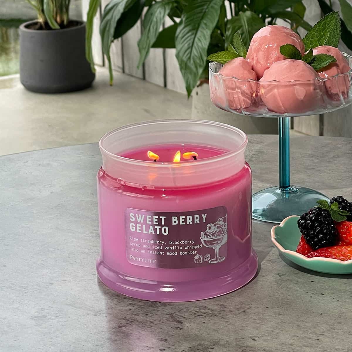 Sm23 sweetberygelato g73s2068 3